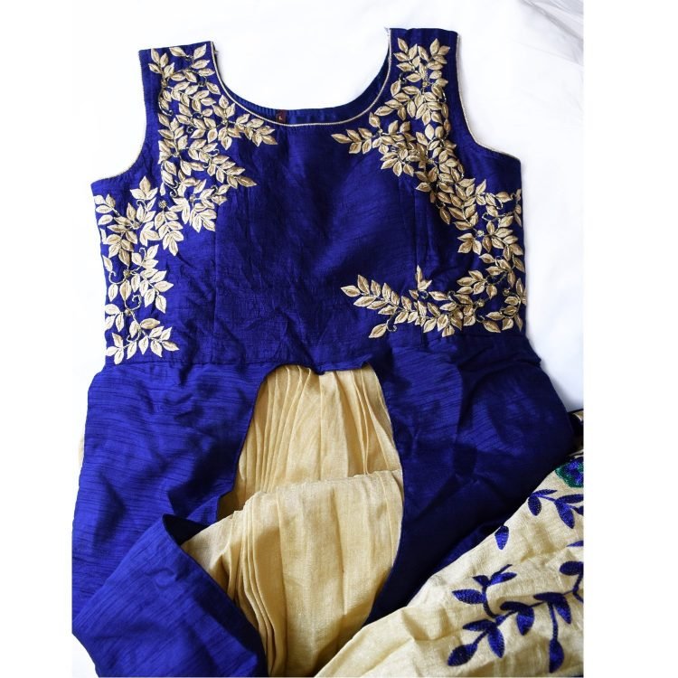 INDIAN FLOOR LENGTH ANARKALI SUIT - A513